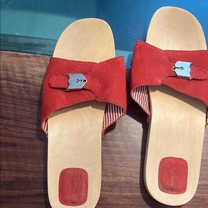 Eddie Bauer Red Sandals with Suede Crossover Straps